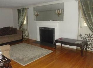 315 Russett Rd, Brookline, MA 02467