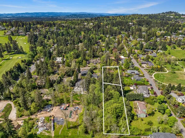 13882 Knaus Rd, Lake Oswego, OR 97034