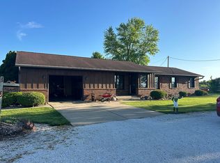 1358 Brookley St, Greenfield, IL 62044