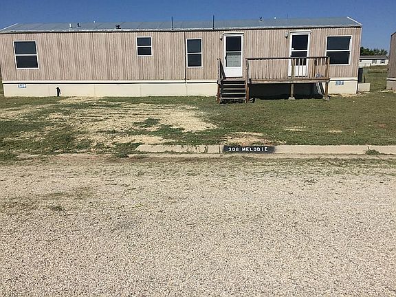 2nd image of 1915 Melodie Ln