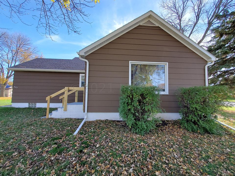 627 6th St, Wyndmere, ND 58081 Zillow