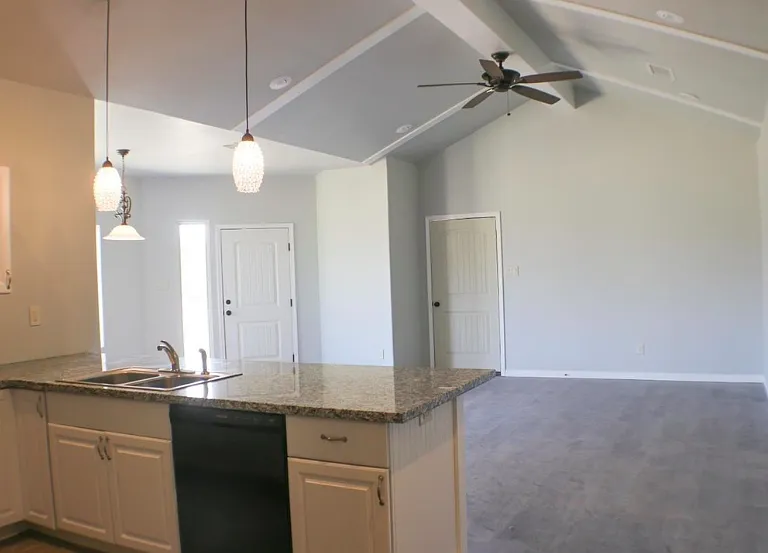 617 N Elkhart Ave #B — Photo 7