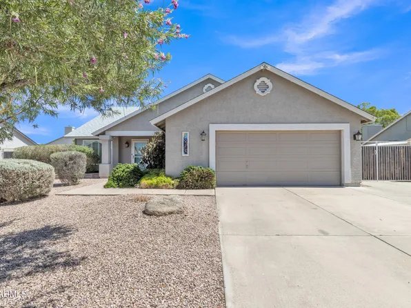 2911 E LELAND Street, Mesa, AZ 85213