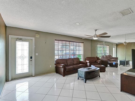 3rd image of 8511 NW 26th Street