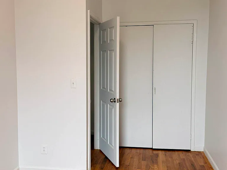 130 Thomas S Boyland St #3 — Photo 9
