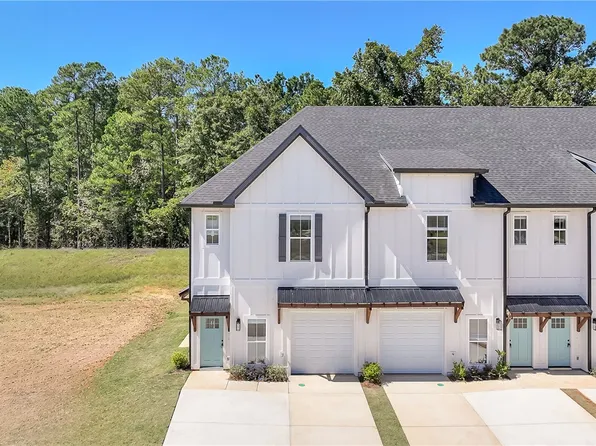 1427 Ashford Ct, Auburn, AL 36830