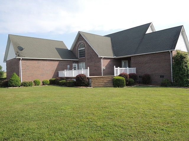 1st image of 141 Amanda Dr