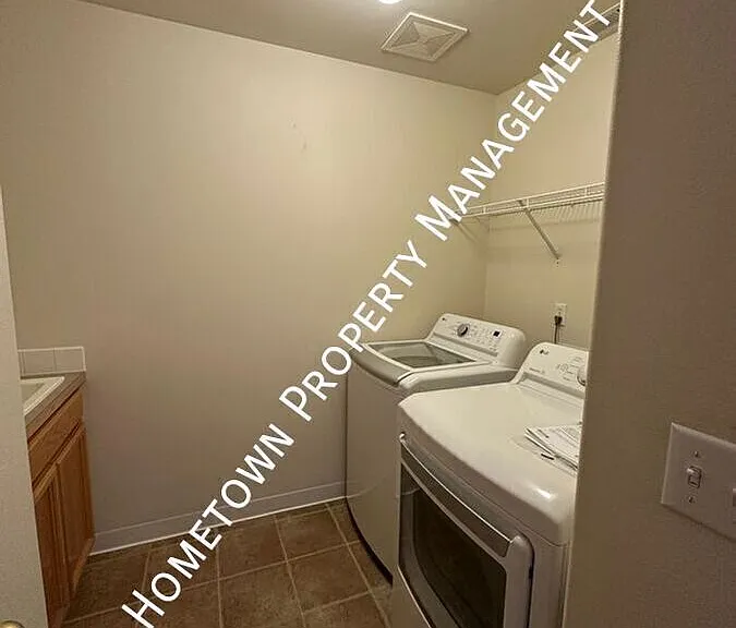 8612 Sweetbrier Loop SE — Photo 23