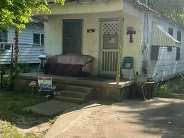 615 Avenue L, Greenwood, MS 38930