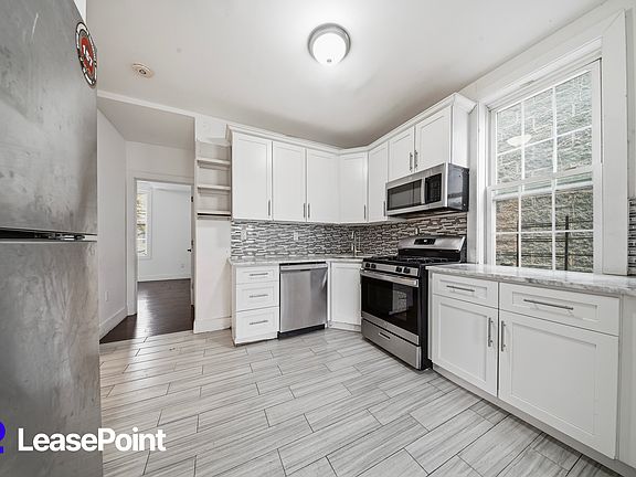 4th image of 518 Wales Ave APT 2