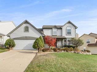 4893 S Ridgeside Cir, Ann Arbor, MI 48105