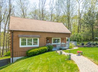 355 Bennetts Farm Rd, Ridgefield, CT 06877