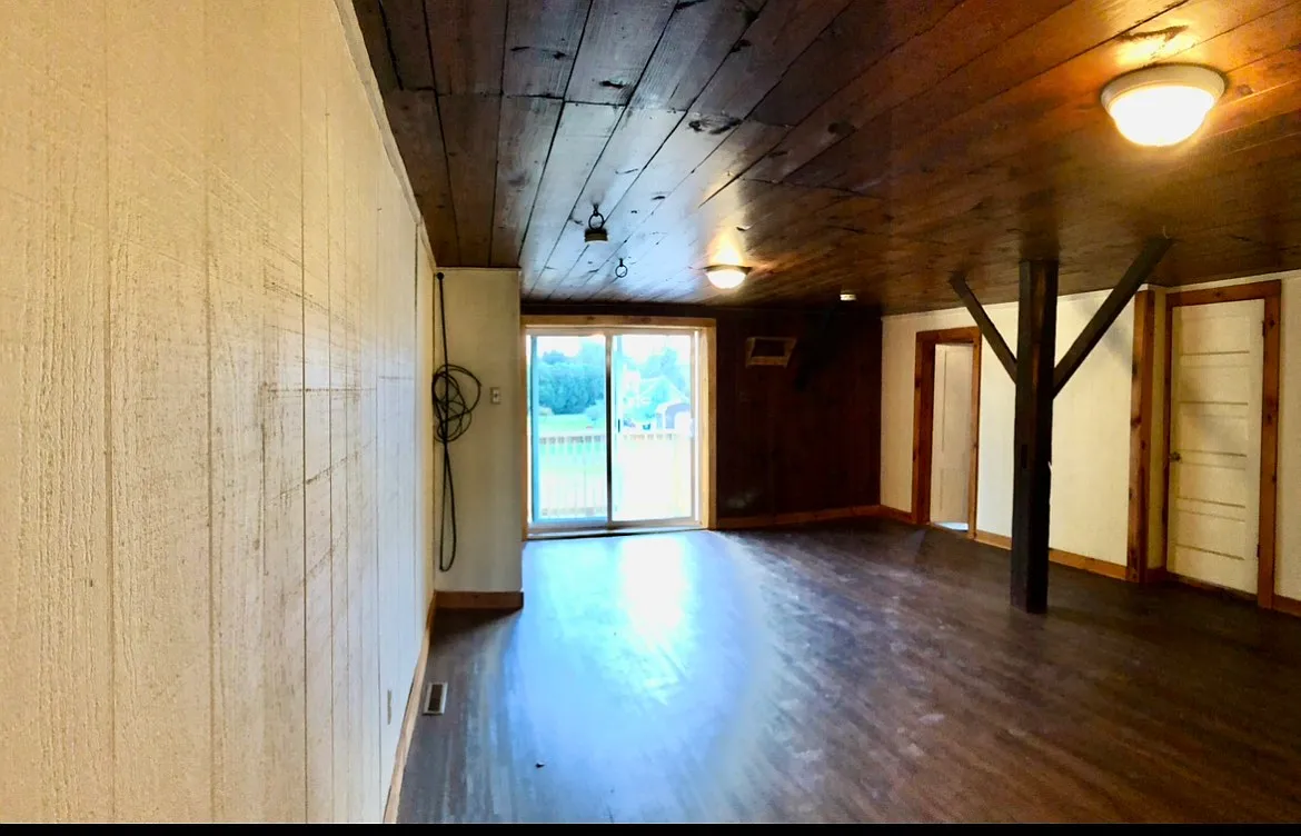 462 Main Street - 4 — Photo 1