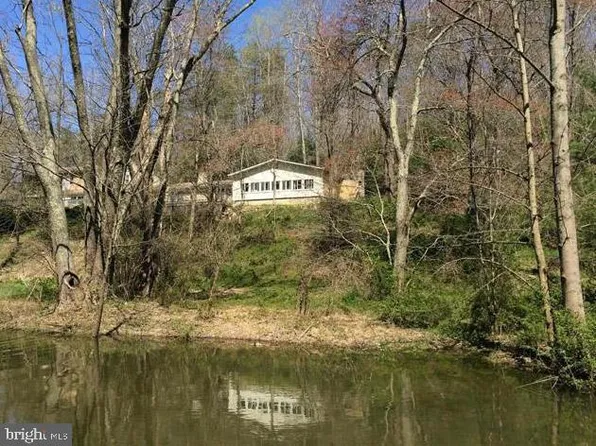 4033 Osborn Rd, Reisterstown, MD 21136