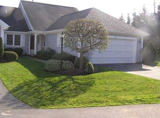 86 Greenwood Park, Pittsford, NY 14534