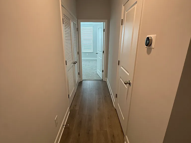 607 Heck Ln — Photo 21