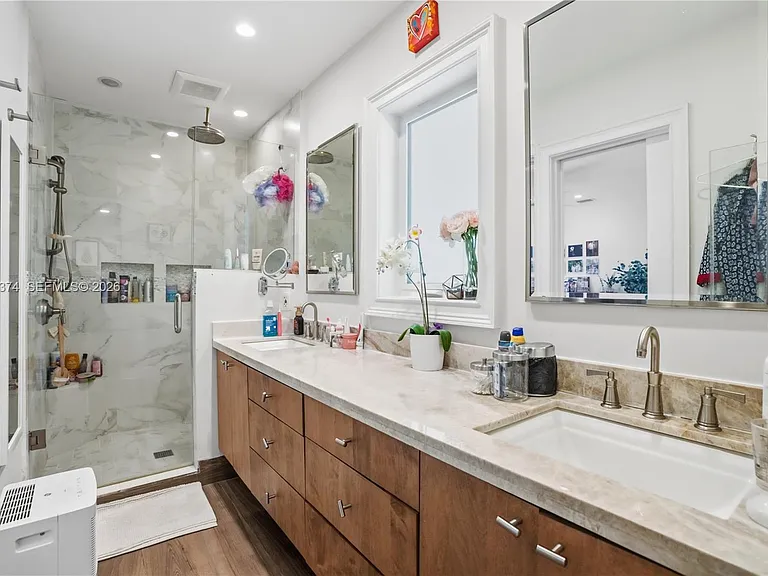 7830 SW 53rd Pl — Photo 13