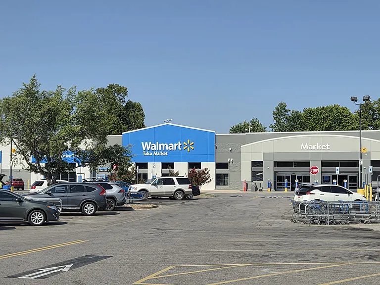 Our tenants love to pick up their staple items at 44th & S. Peoria Walmart Tulsa Market