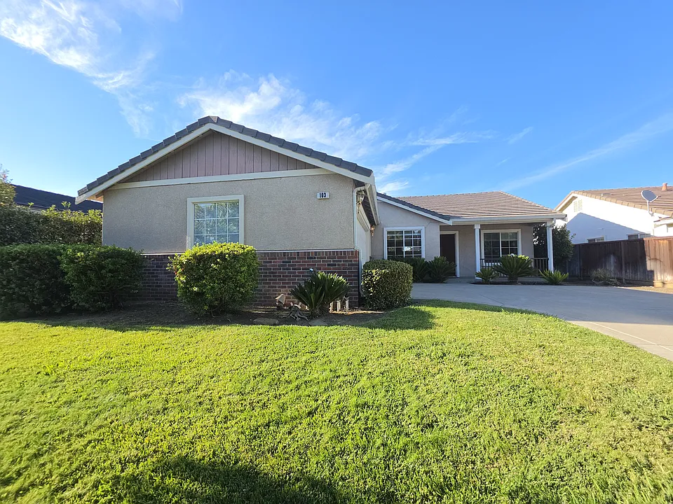 103 Bosk Ave