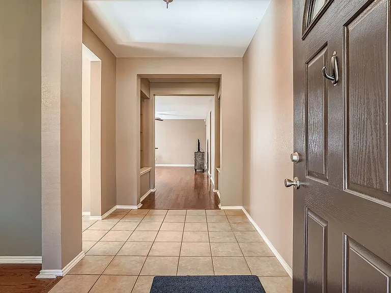 3626 Cerulean Way — Photo 5