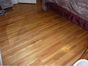 Beautiful wood flrs throug