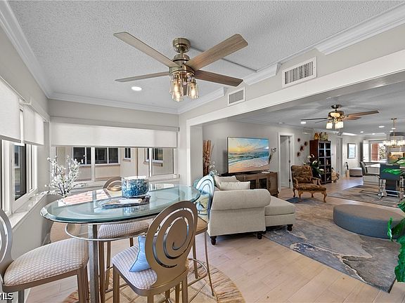 4th image of 4309 Mariner Way APT 405