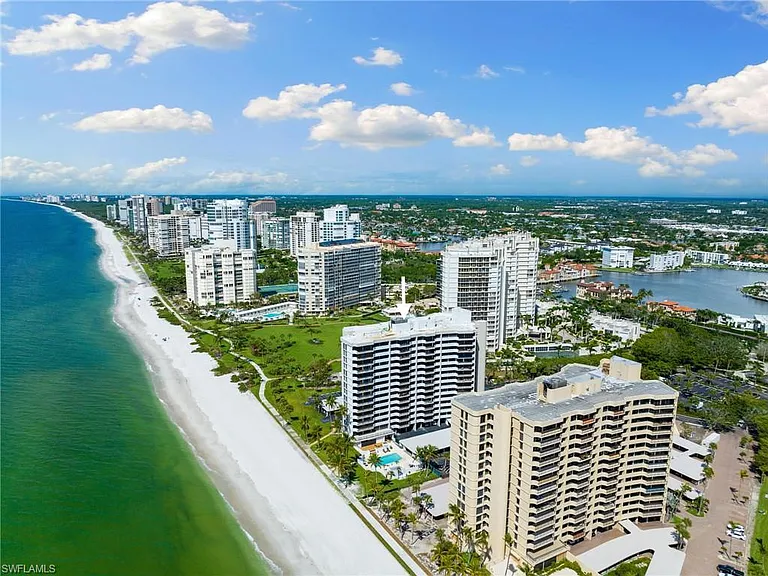 4005 Gulf Shore Blvd N #700 — Photo 7