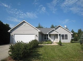 132 Galleon Run Dr SE, Poplar Grove, IL 61065