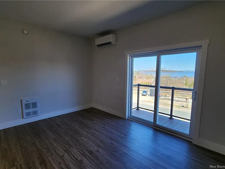 227 River Valley Dr #H — Photo 8