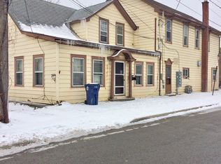 1027 Main St #801, Niagara Falls, NY 14301