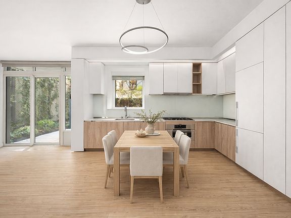 4th image of 555 W 43rd St APT 2R