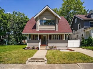 359 Beechwood Dr, Akron, OH 44320