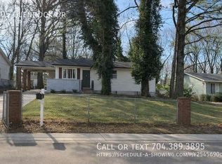 305 Glenrock Dr, Charlotte, NC 28217