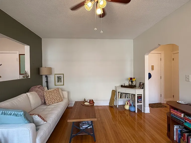 145 Englewood Ave #33 — Photo 13