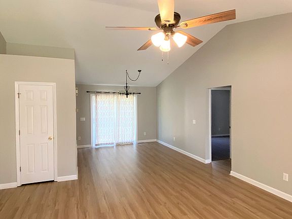 2nd image of 105 Terrywood Ct