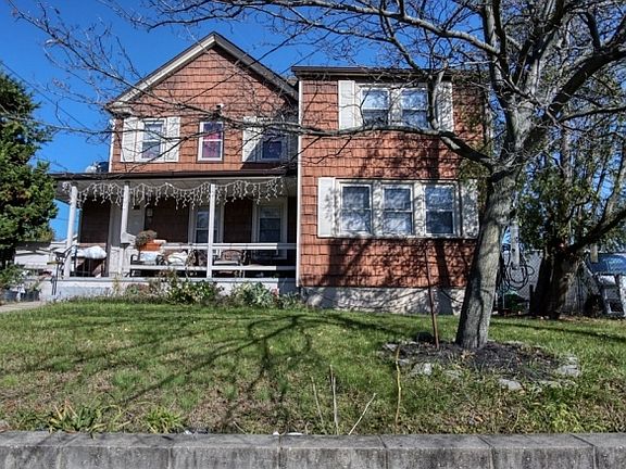 2nd image of 67 Washington St