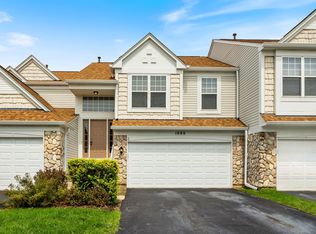 1080 Delta Dr #1080, Elgin, IL 60123