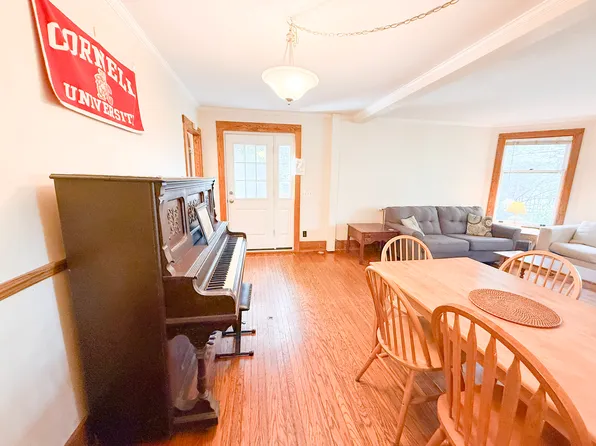 103 Spring Ln, Ithaca, NY 14850