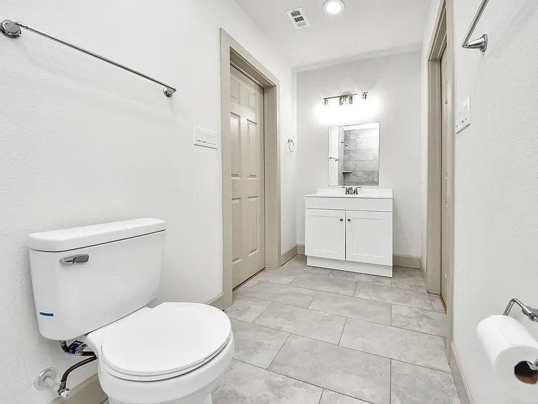 2919 Rosedale St #B — Photo 21