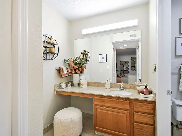 The Alcove Troy — Photo 12
