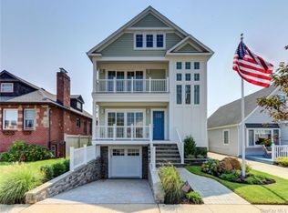 538 Walnut St, Long Beach, NY 11561