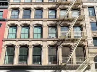 426 Broome St #5F, New York, NY 10012