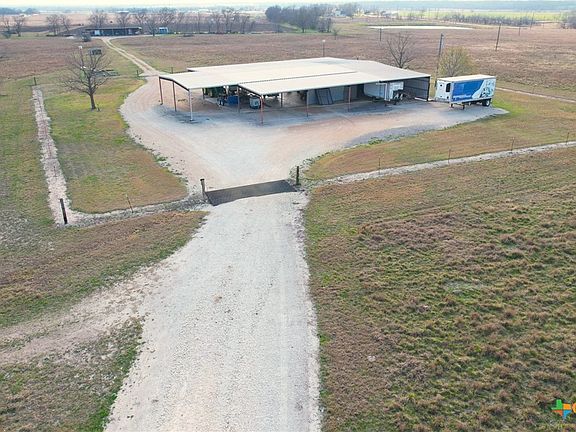 2nd image of County Road 139 Loop