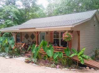 731 Chateau Village Dr, Martin, GA 30557