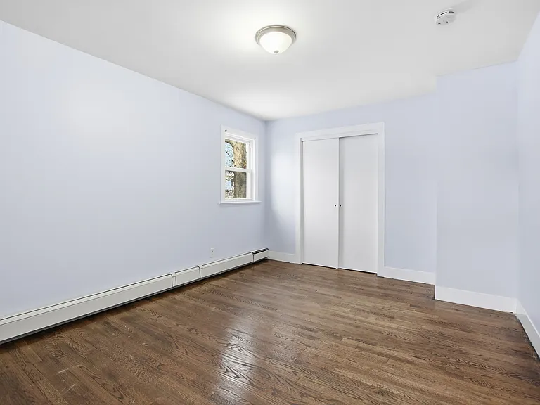 83 Sheridan St #2 — Photo 7