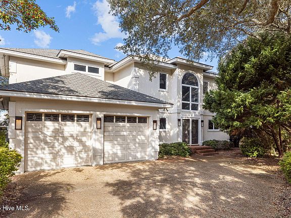 2nd image of 518 Egret Lake Drive