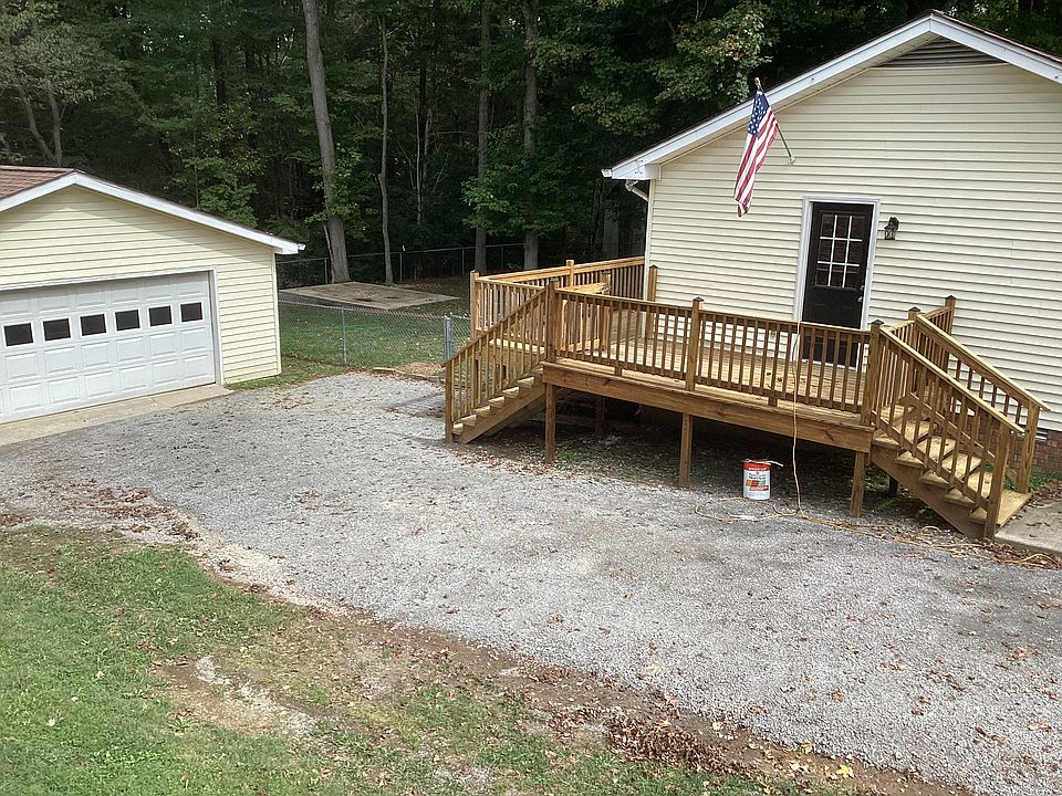 Side deck and 2 car garage