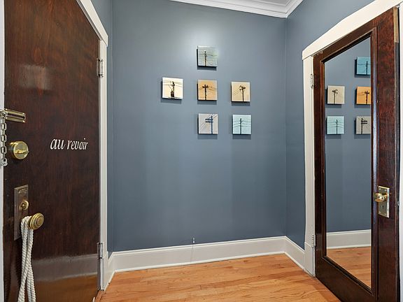 5th image of 433 N Lombard Ave APT 3