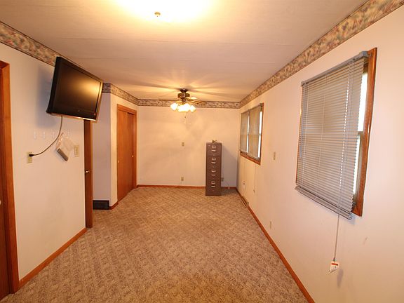 5th image of 917 McMillan St