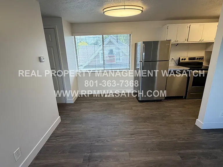 1150 E Garfield Ave — Photo 6
